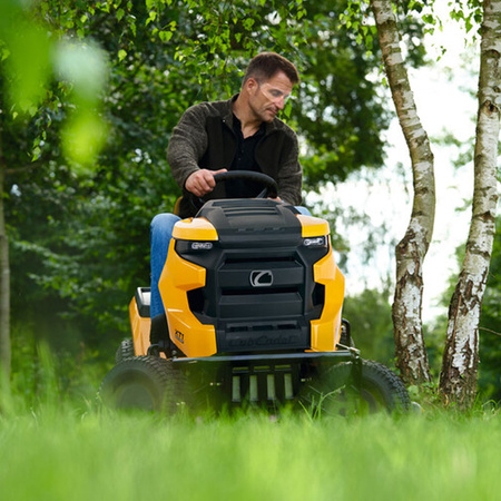Traktor ogrodowy Cub Cadet XT1 OS107 13A8A1TS603