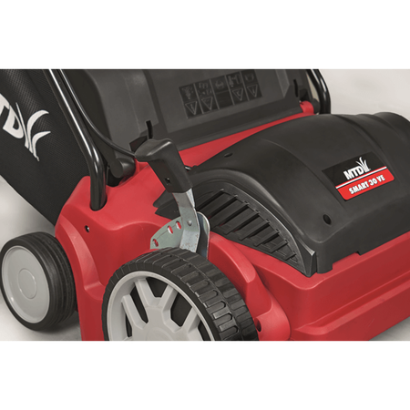 Wertykulator aerator elektryczny MTD SMART 30 VE 30 cm