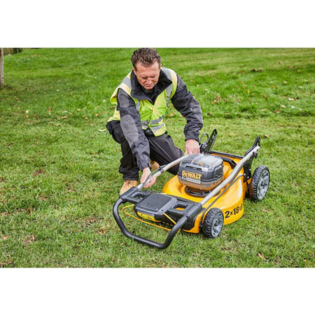 Kosiarka akumulatorowa DeWalt DCMW564P2