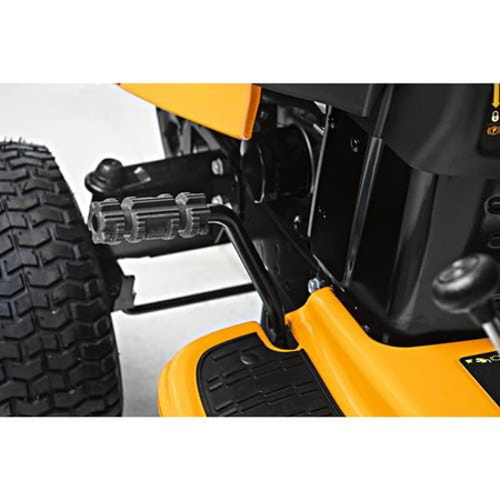 Traktor ogrodowy Cub Cadet LT2 NS92 13AB78BY603 boczy wyrzut