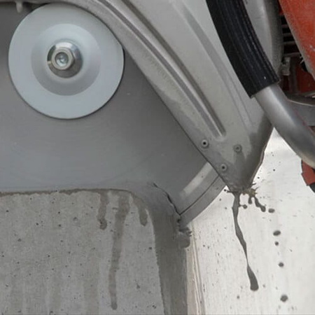 Przecinarka spalinowa do betonu ECHO CSG-7410ES